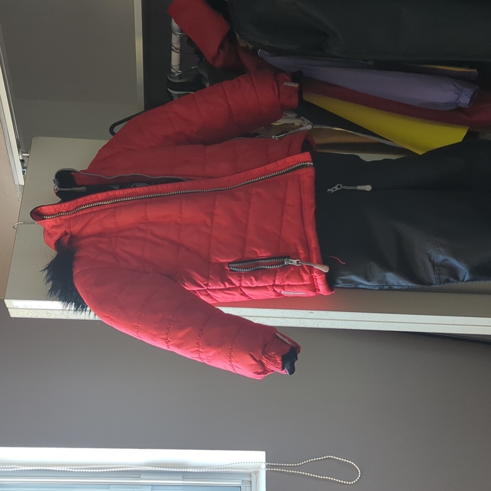 Snow suit 5 yrs